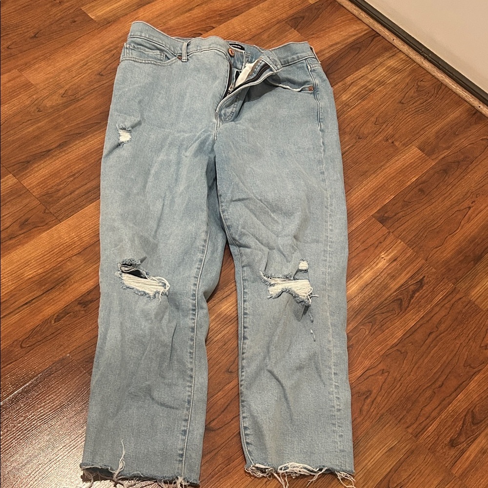 Stylish Light Blue Distressed Women’s Mom Jeans